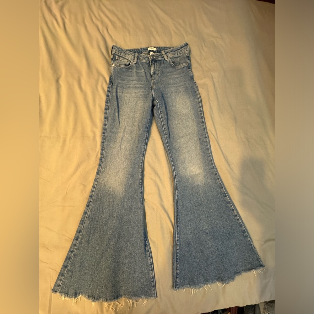 Forever 21 Mid-rise Flare jeans with frayed edges